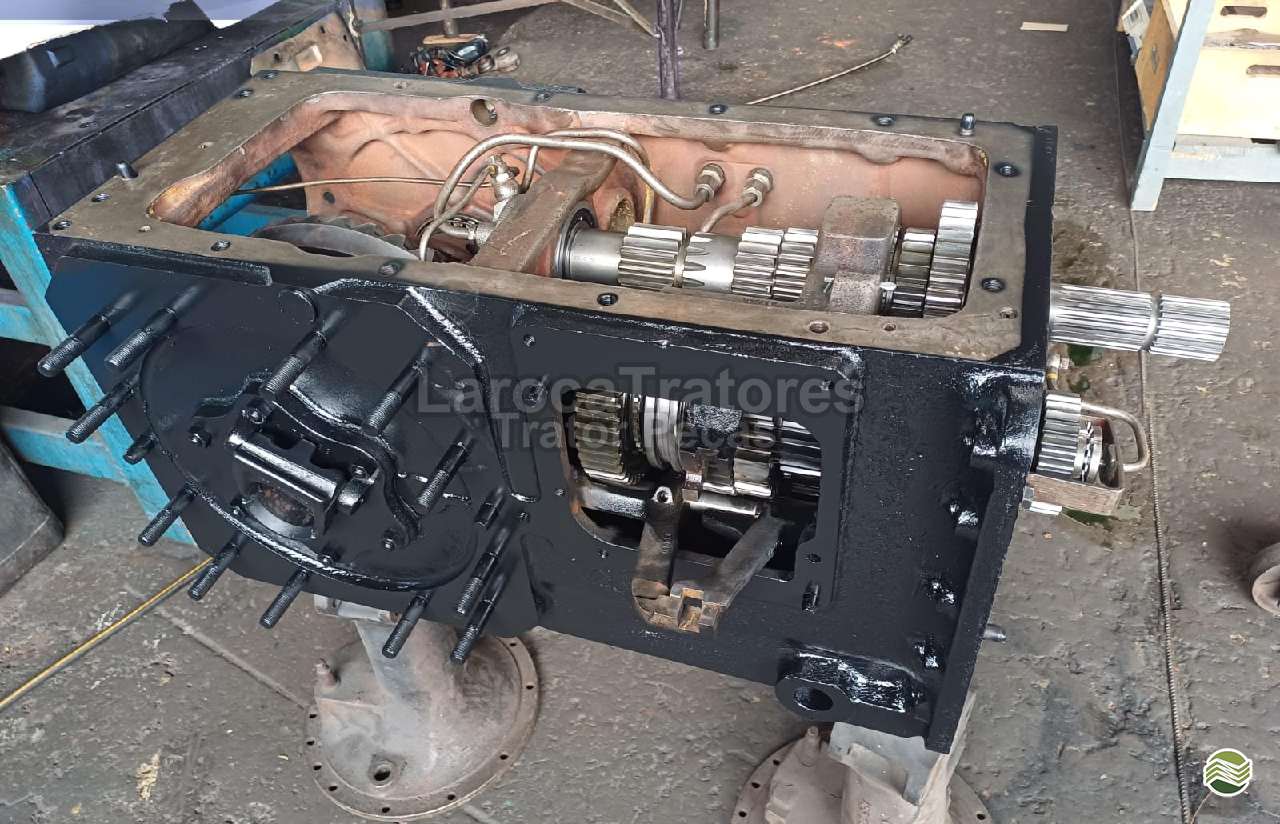 CAIXA CÂMBIO VALMET 118/148